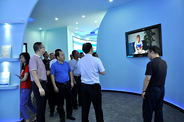 image003.jpg image003.jpg