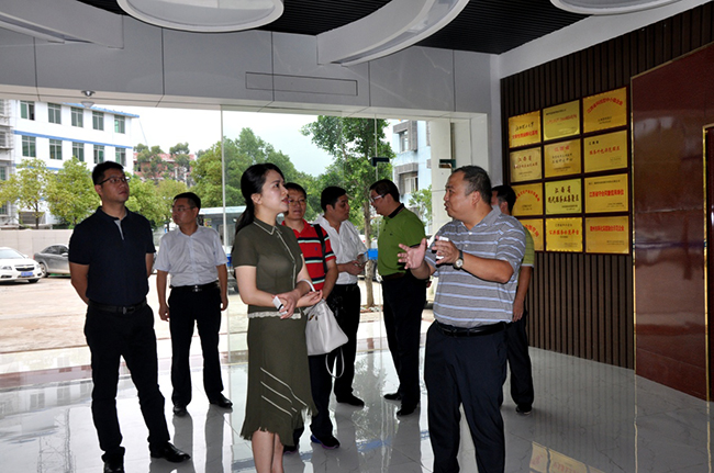 image002.jpg image002.jpg