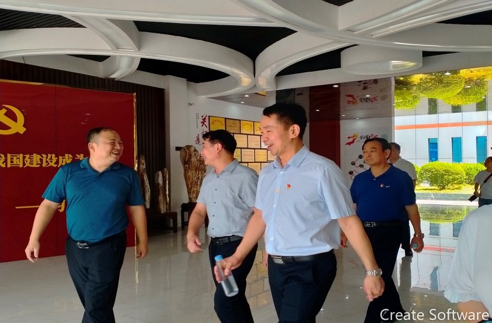 省總工會圖片1.jpg 省總工會圖片1.jpg